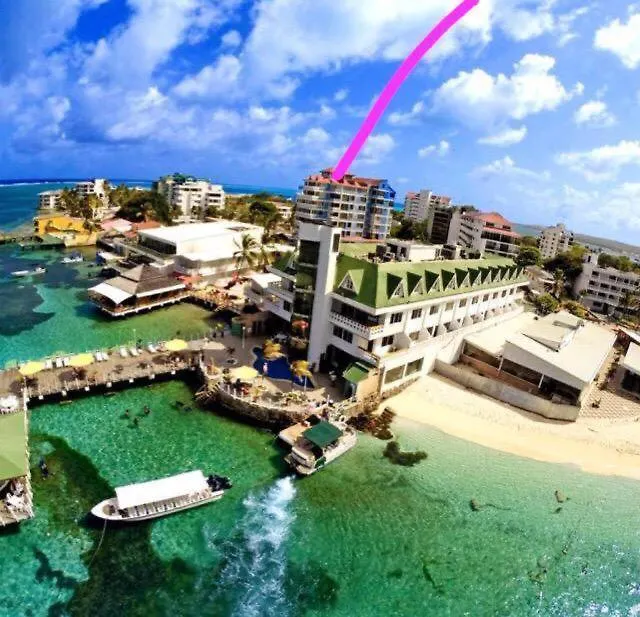 Apartamento Con Vista Al Mar - Edificio Commodore , Apto 501 San Andres