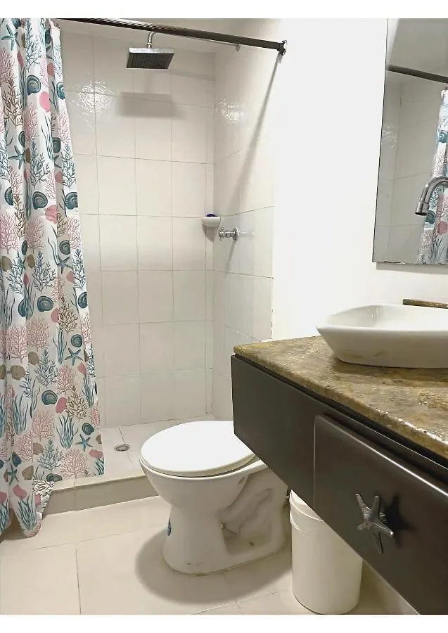 Apartamento Con Vista Al Mar - Edificio Commodore , Apto 501 San Andrés